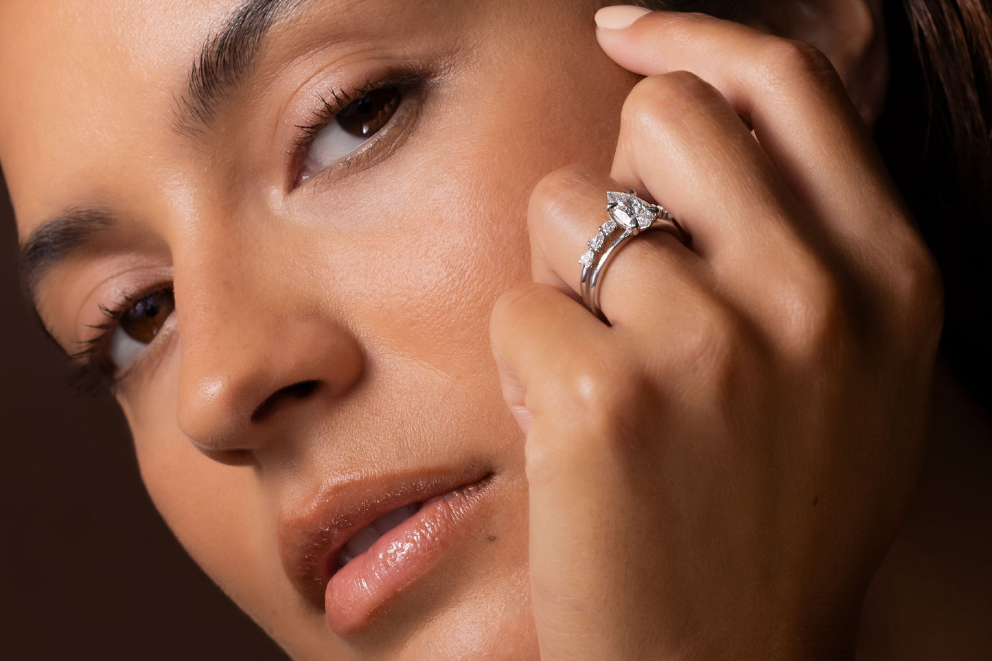 The Difference Between White Gold and Platinum