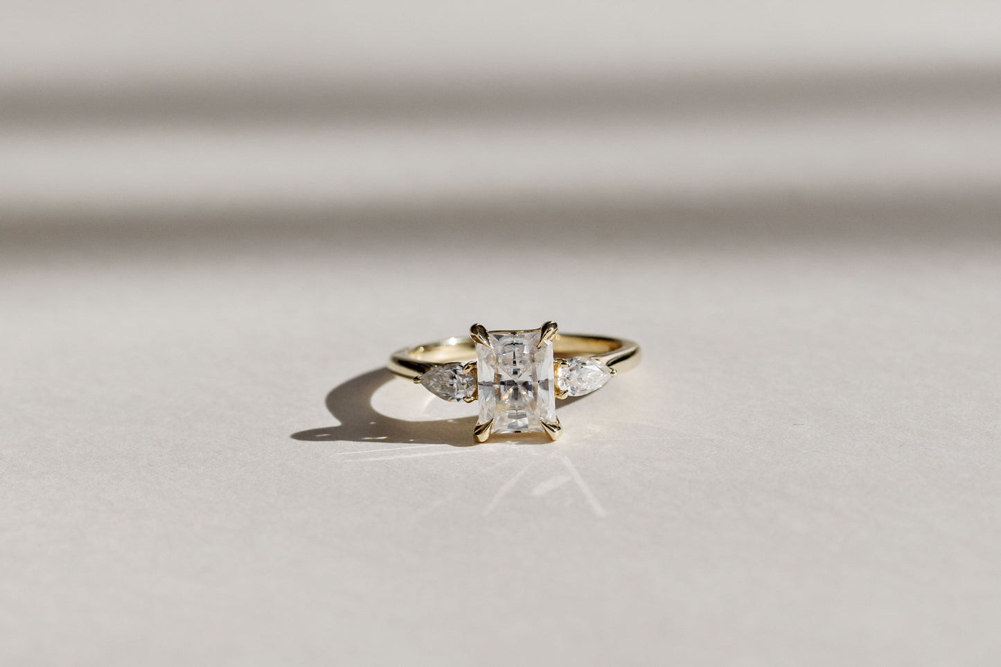 Crushed Ice Versus Brilliant Moissanite