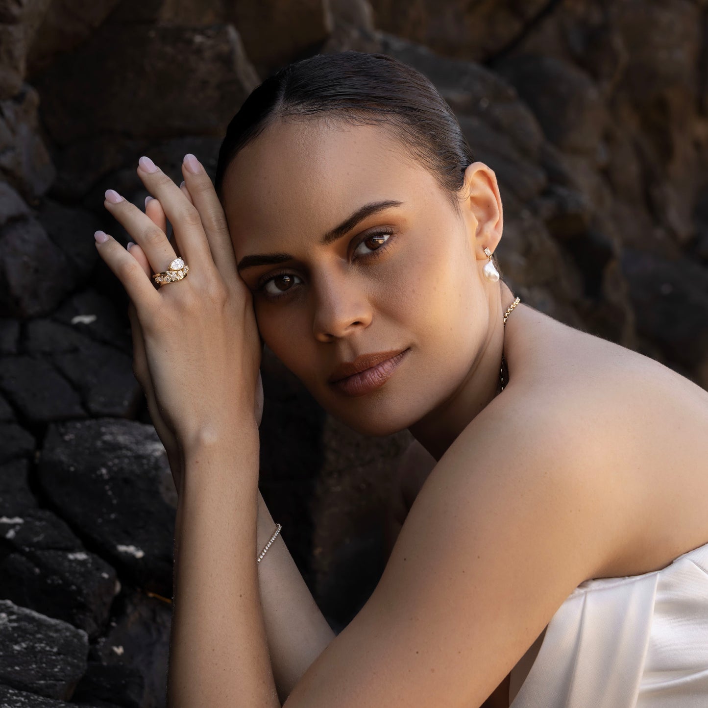 The Nalaya Ring - Scattered Pear and Round Contour Ceremonial Ring