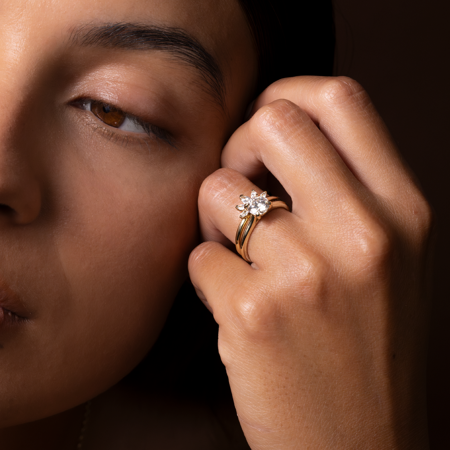 The Soleil Ring - Crown Wedding Band