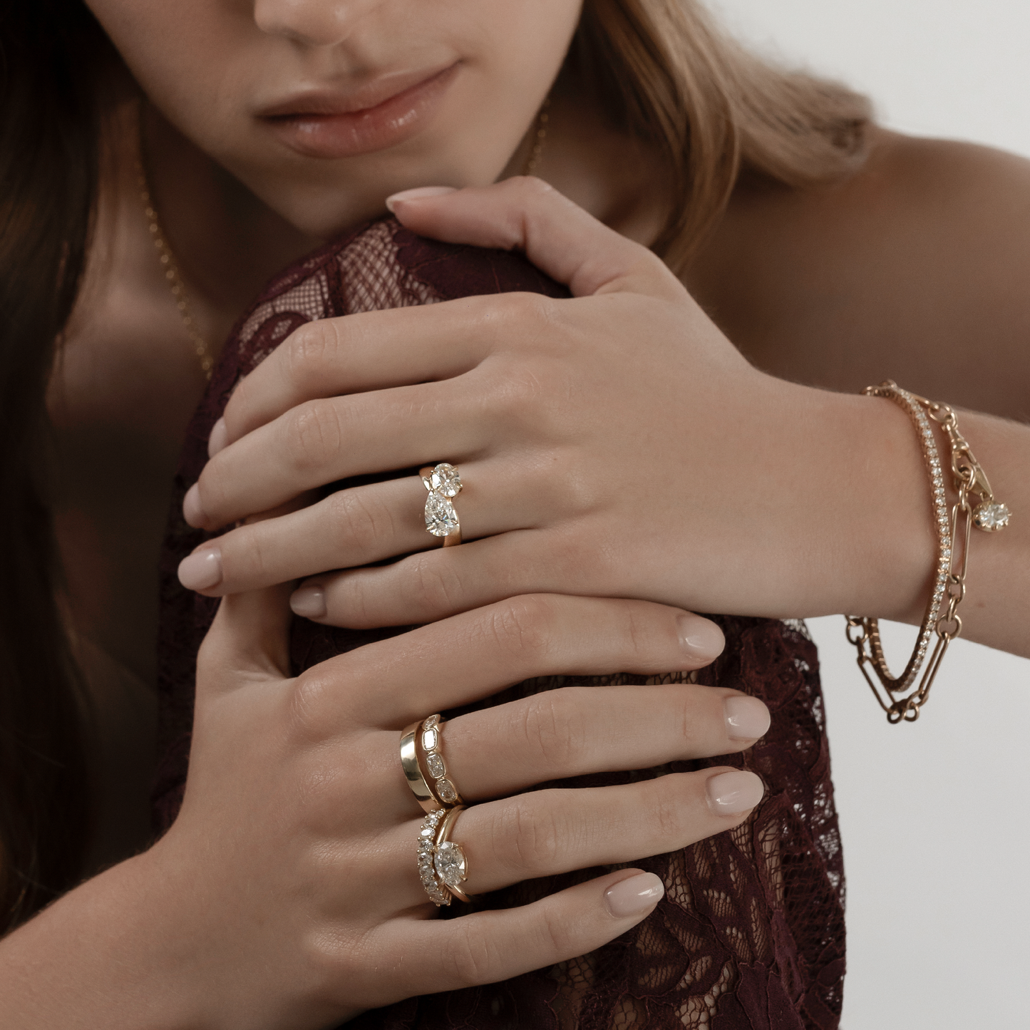 The Maëlys Ring - Oval and Pear Contoured Toi et Moi