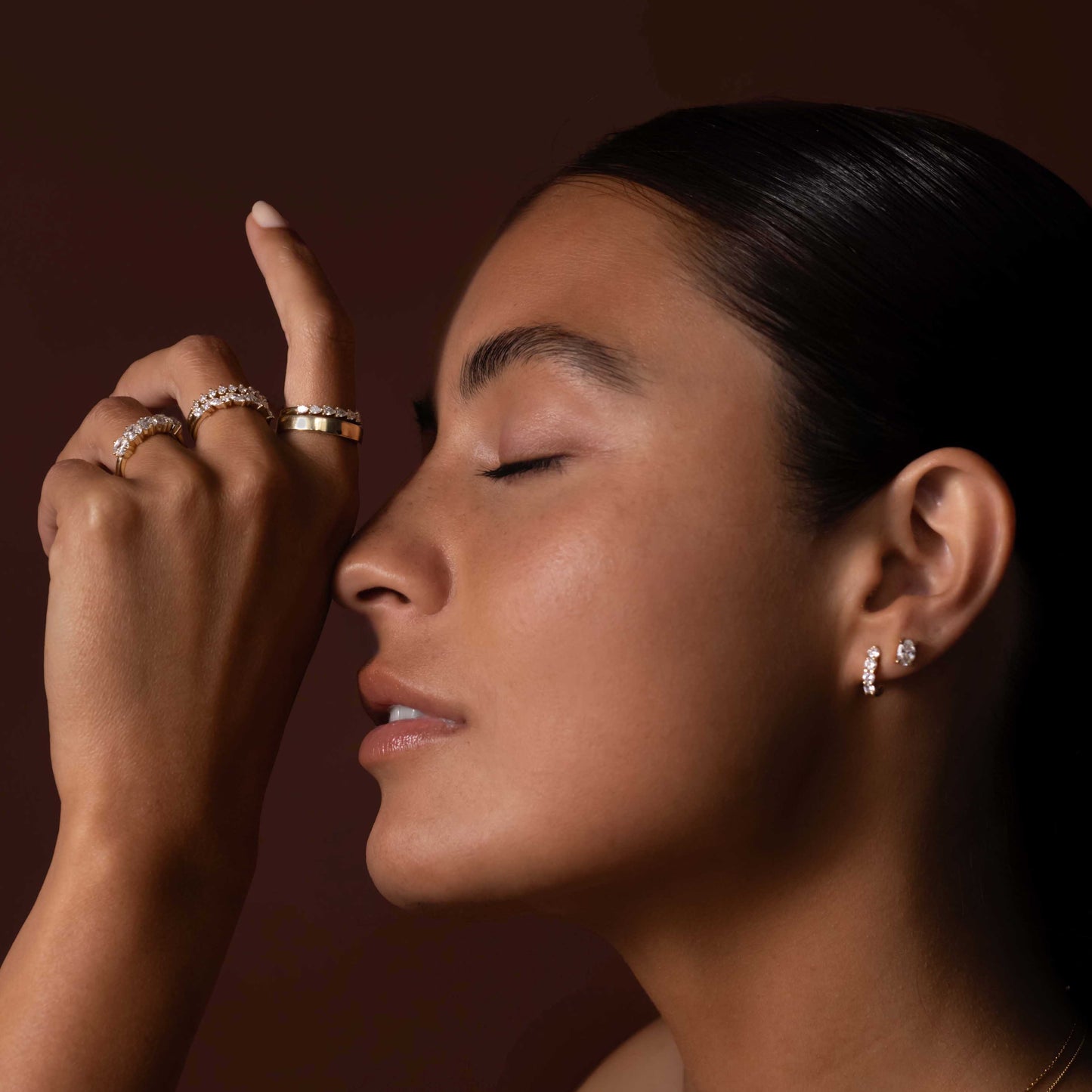 The Signature Cascading Hoop