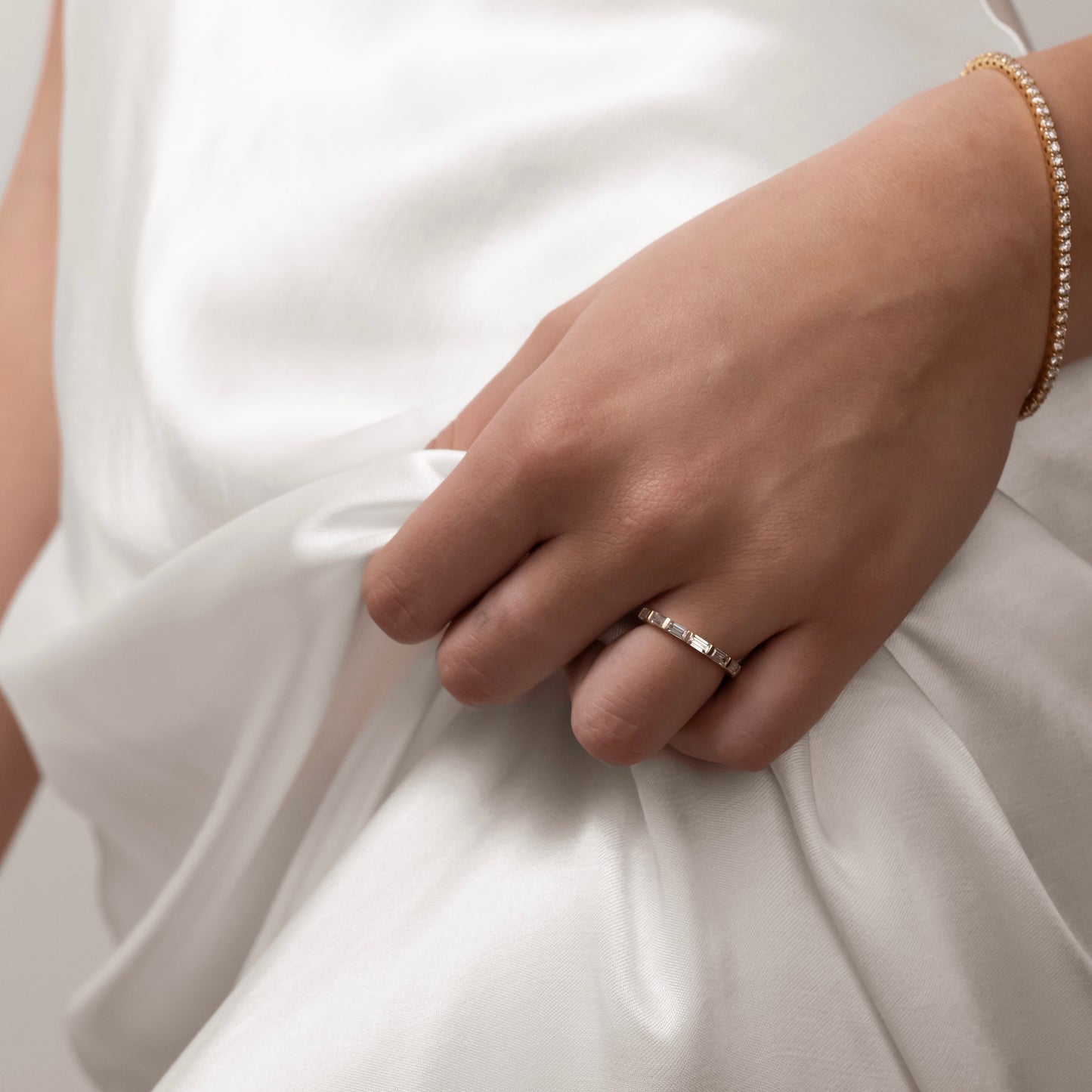 The Noemie Ring - Baguette Wedding Band