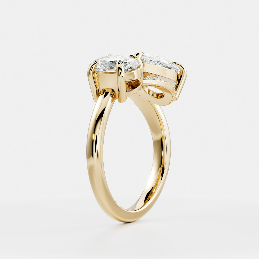 The Vivienne Ring - Oval and Pear Curved Toi et Moi