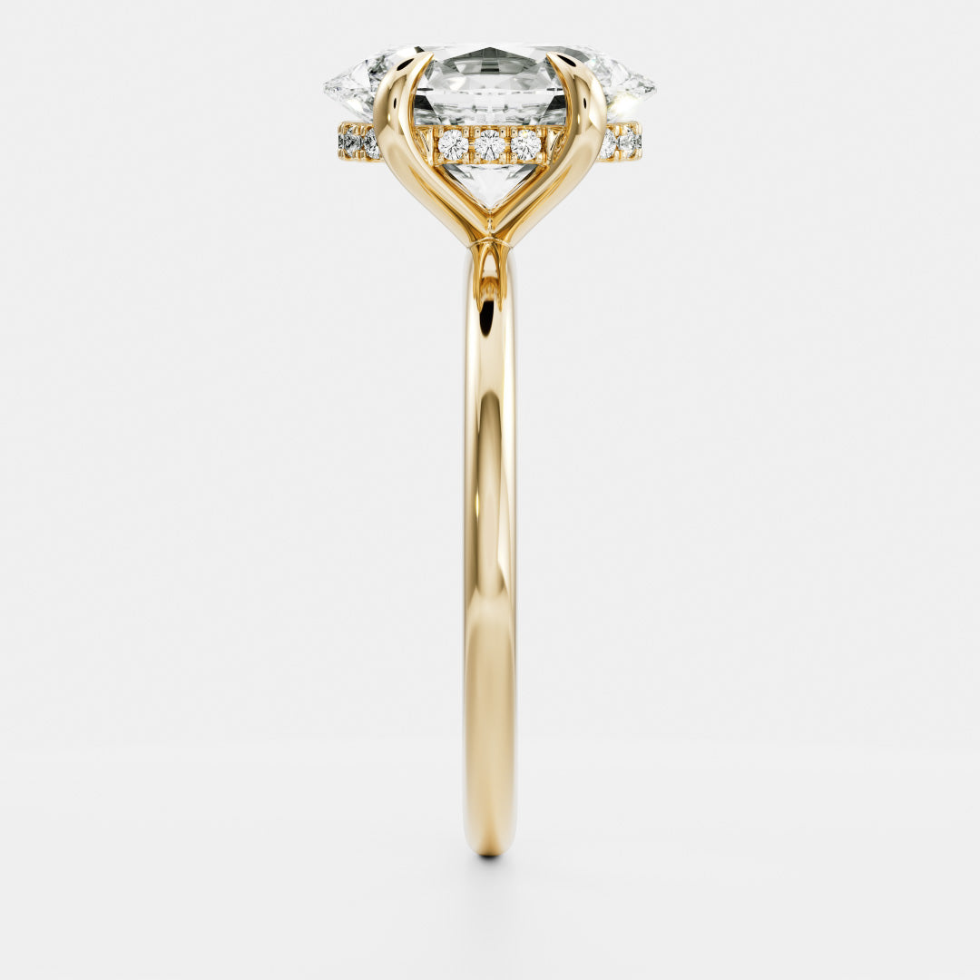 The Luise Ring® - 2.5ct Moissanite Oval Solitaire