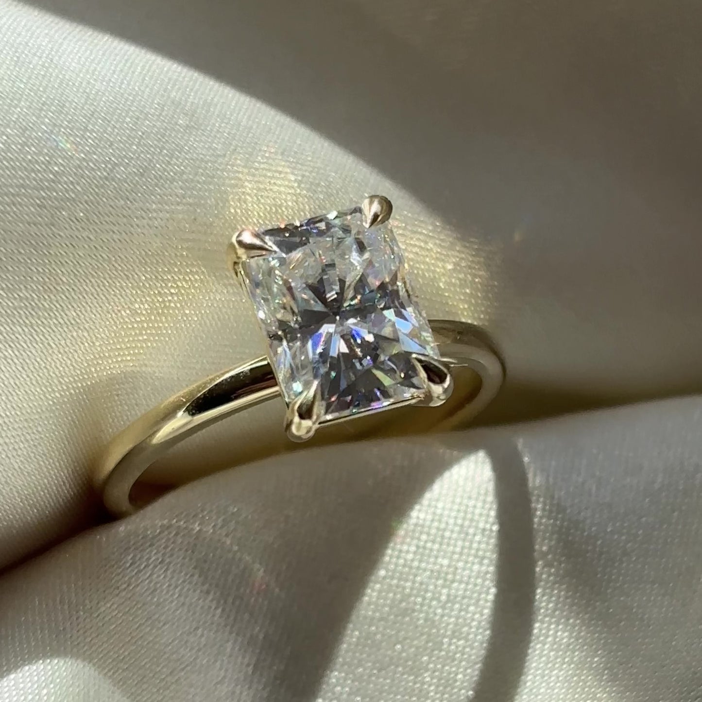 The Vienna Ring - 2.8ct Moissanite Radiant Solitaire
