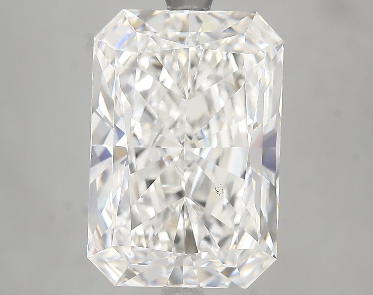 Radiant 7.09ct