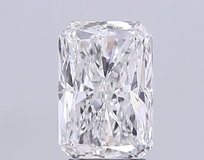 Radiant 3.3ct