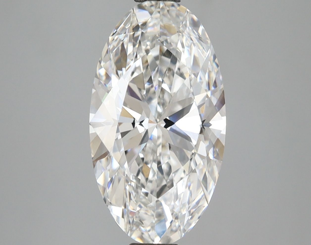 Moval 3.75ct