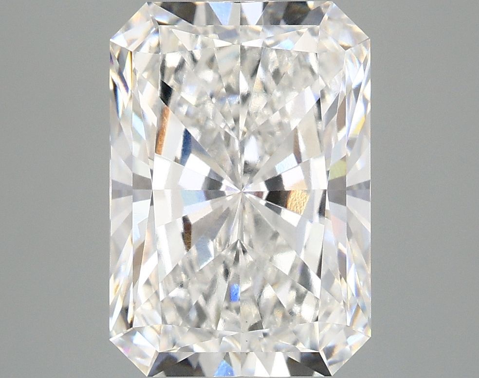 Radiant 4.09ct