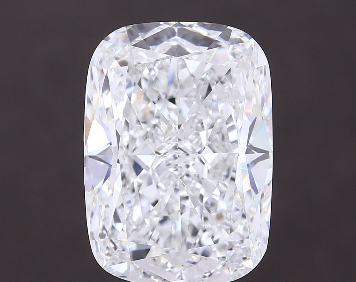 Elongated Cushion 0.9ct