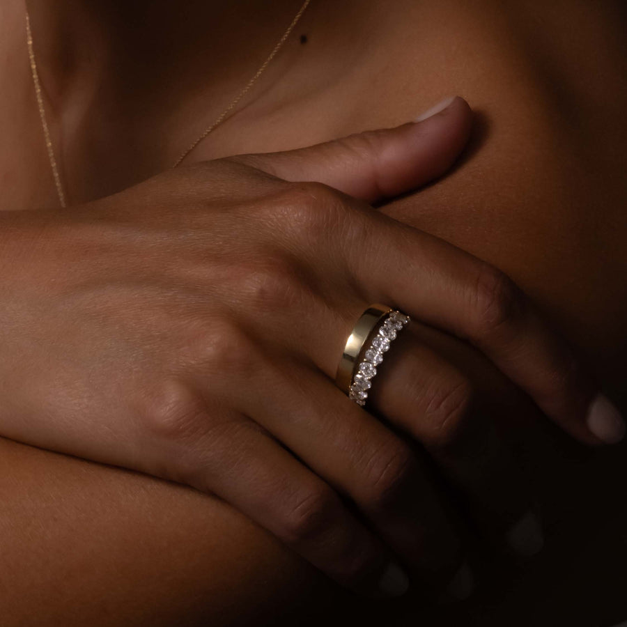 The Sloane Ring - Classic Statement Wedding Ring