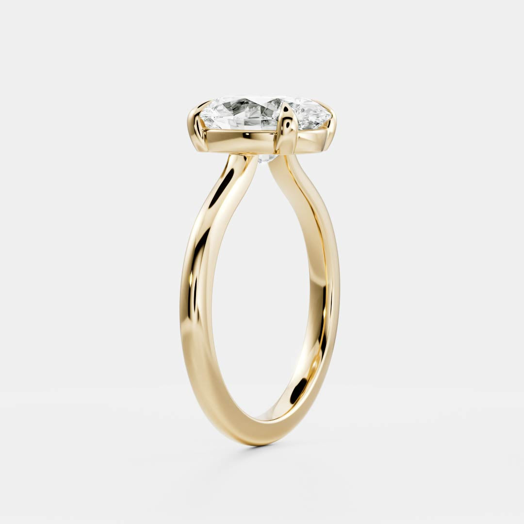 The Luise Ring - 2.1ct Moissanite Low Set Oval Solitaire