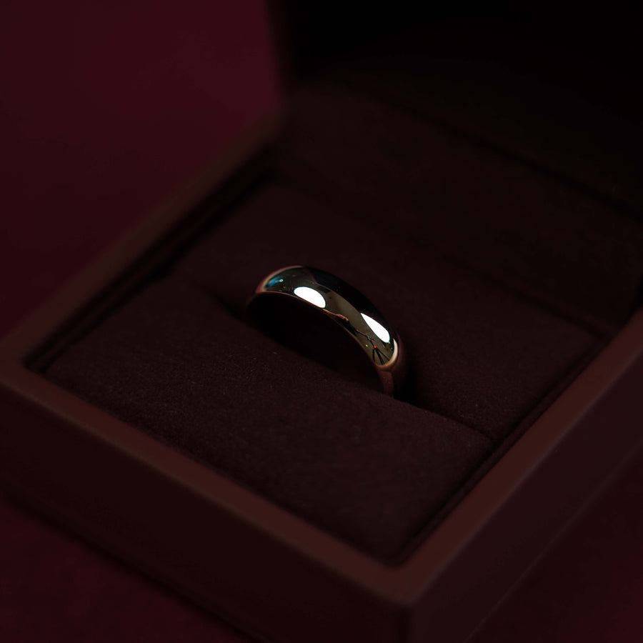 The Theo Ring - 9K Yellow Gold