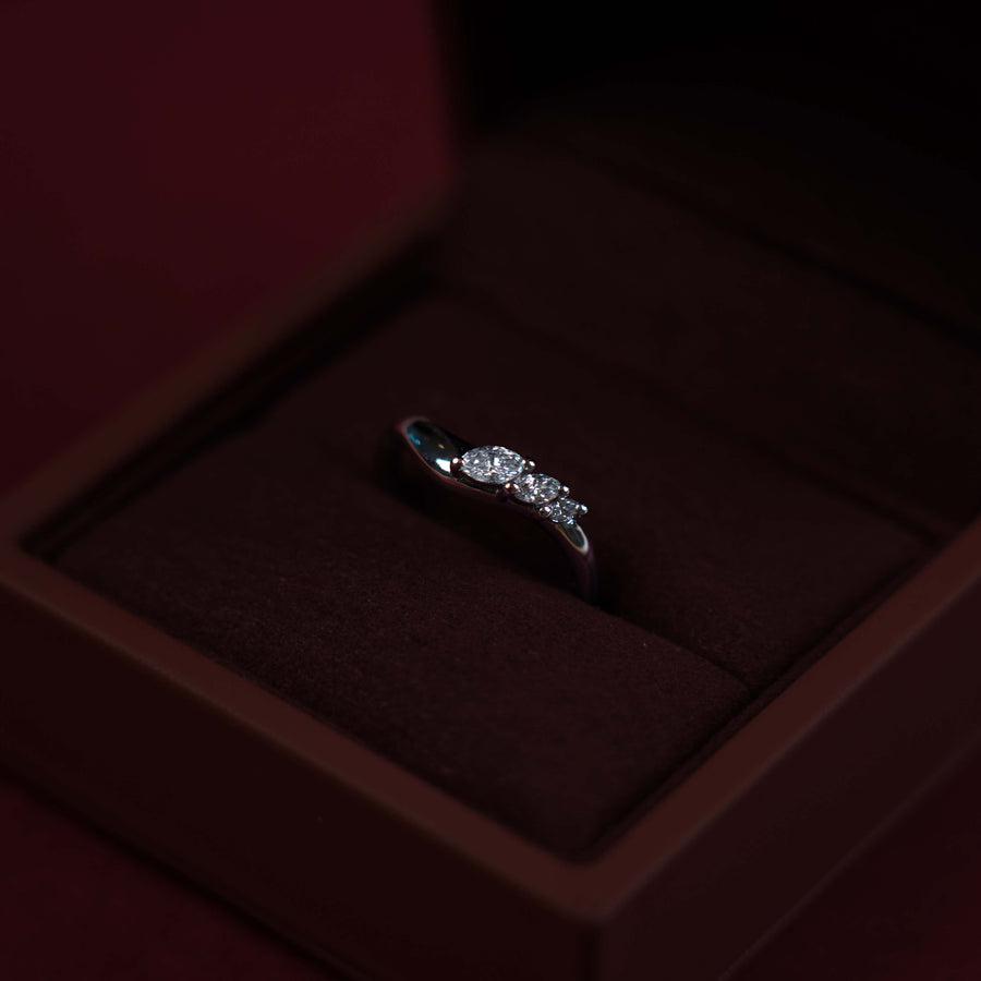 The Eve Ring - Lab Diamond Curved Marquise Wedding Ring