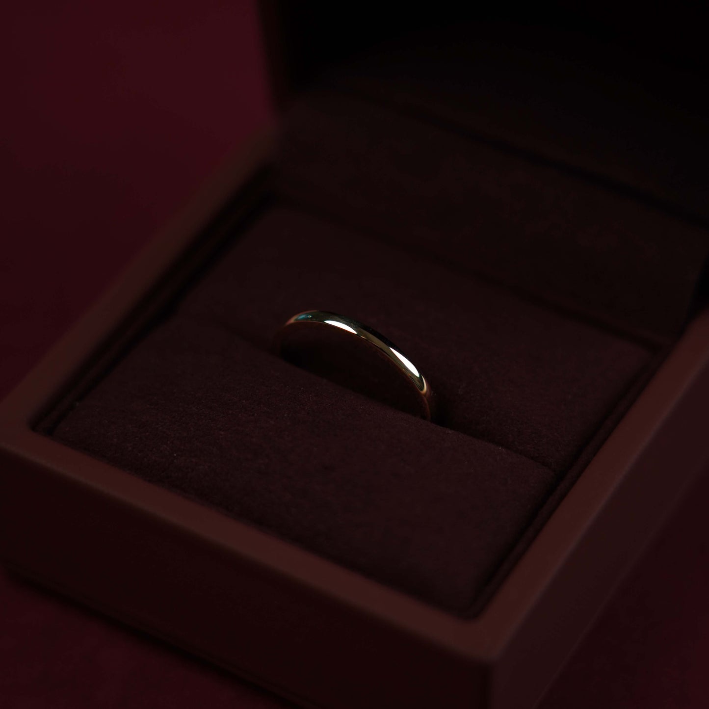 The Classic Comfort Fit Ring - 18K Yellow Gold