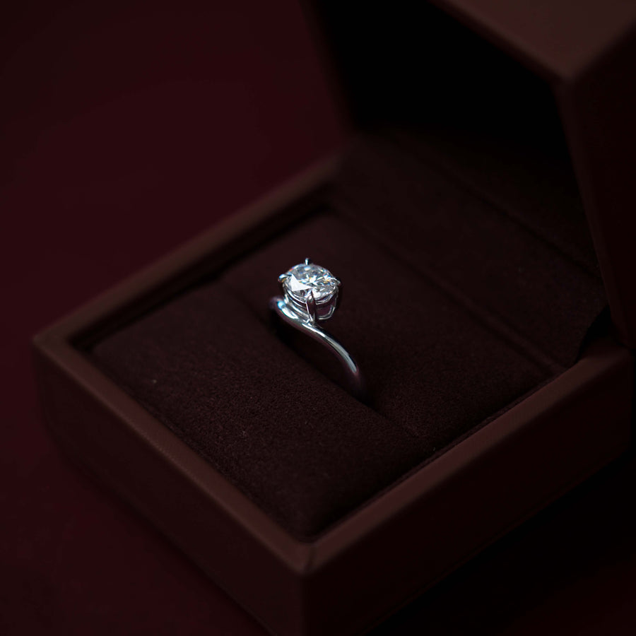 The Maya Ring - 1.5ct Moissanite Oval Curved Solitaire