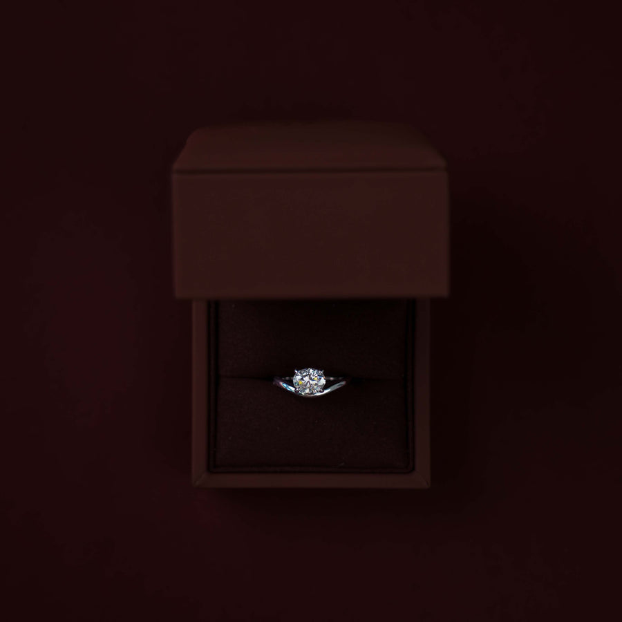 The Maya Ring - 1.5ct Moissanite Oval Curved Solitaire
