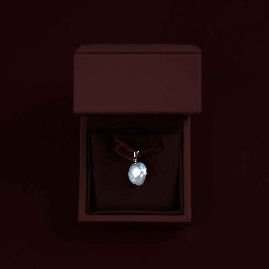 The Allora Keshi Pearl Pendant - 9K Yellow Gold