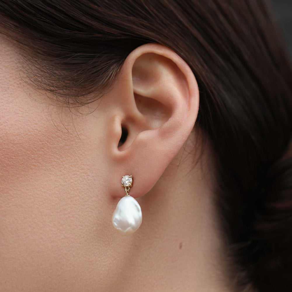 The Angelina Earrings - Keshi Pearl Round Drop Earrings