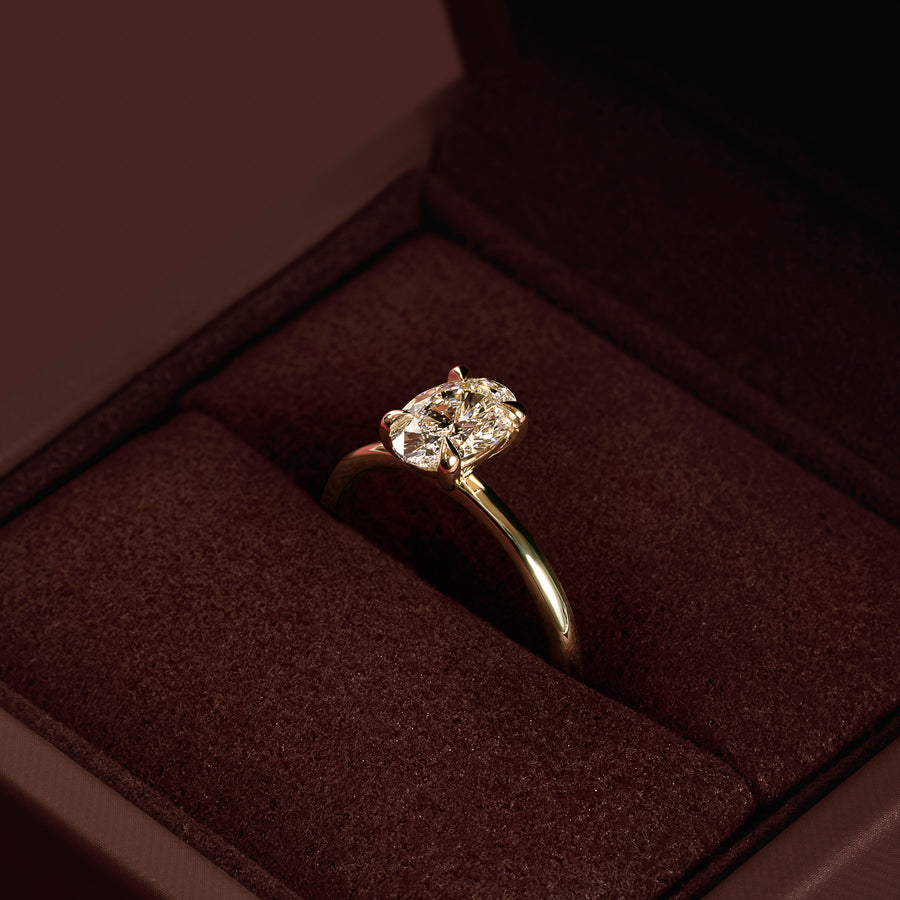The Luise Ring® - 1.06ct Lab Diamond Oval Solitaire