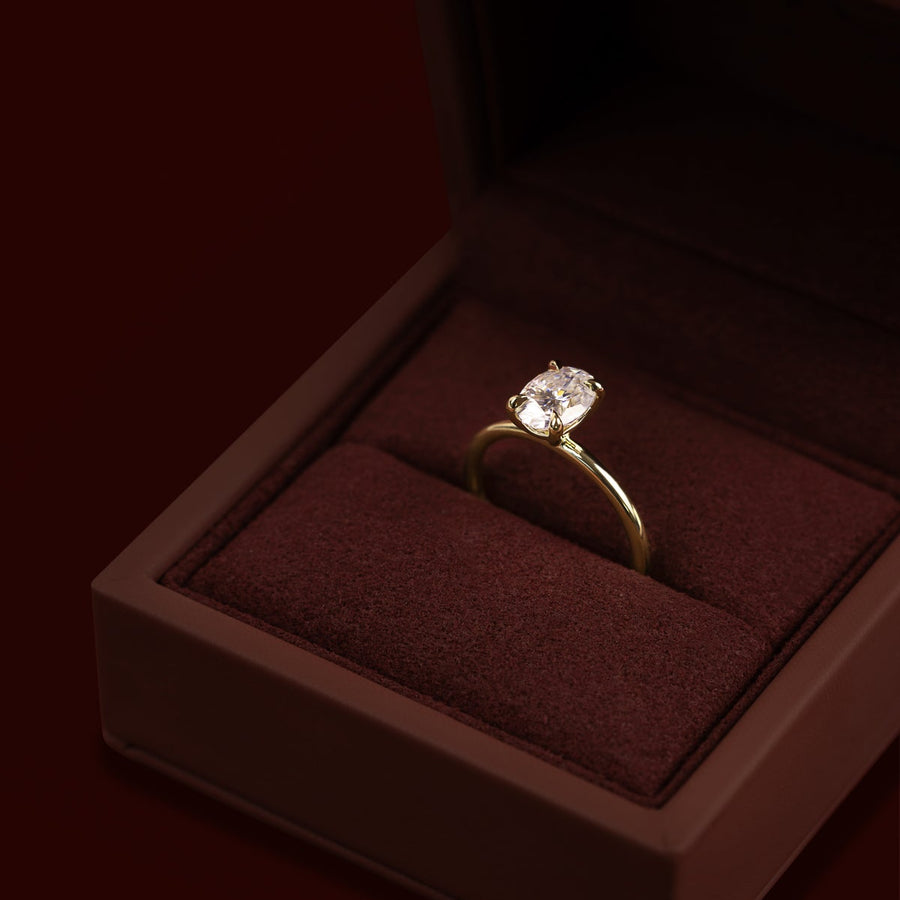 The Luise Ring® - 1.5ct Moissanite Oval Solitaire