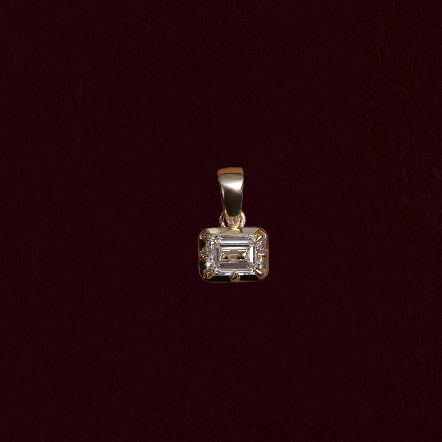 The Allegra Emerald Pendant