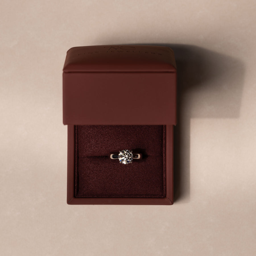 The Amalia Ring - Round Tapered Solitaire