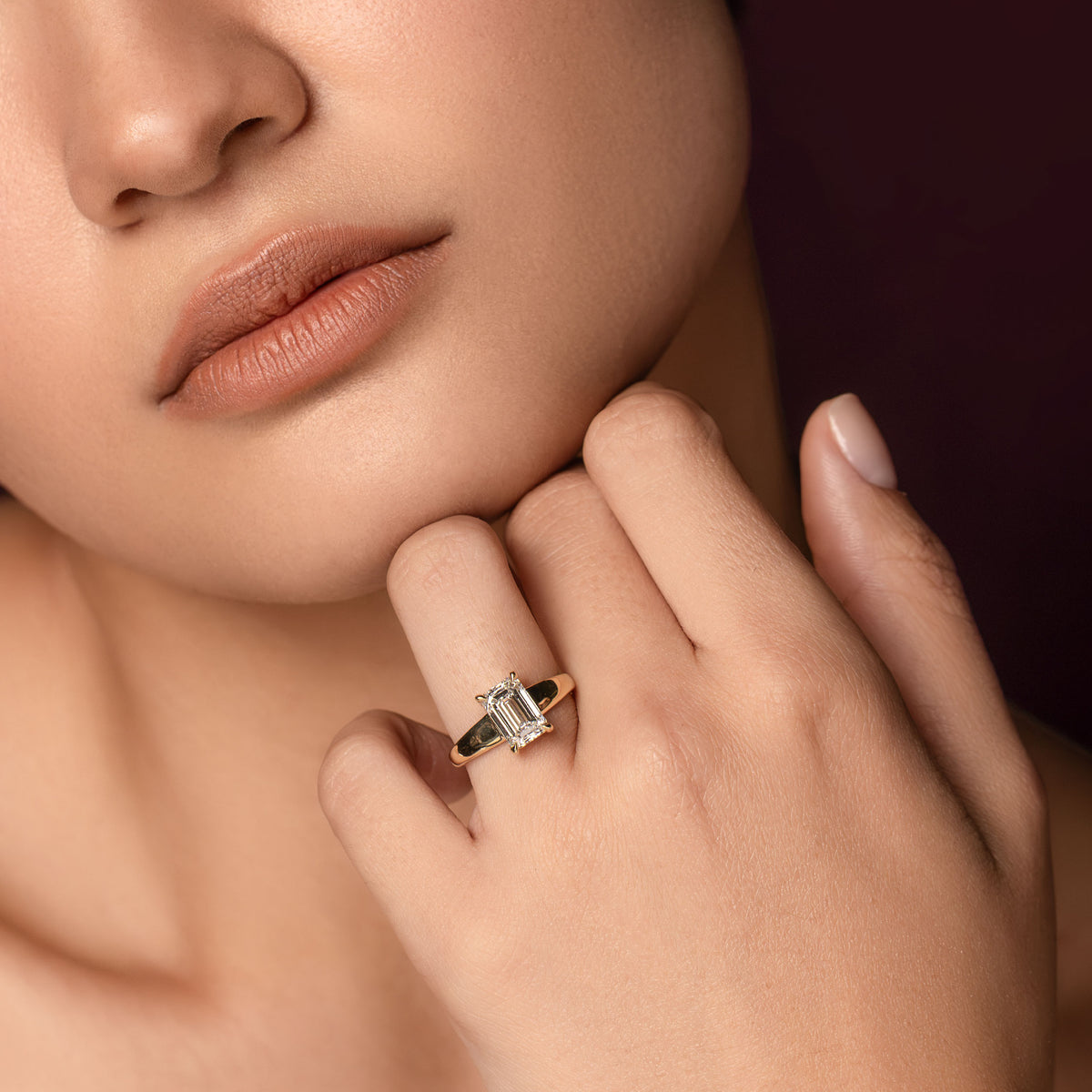 The Alba Ring - Emerald Reverse Taper Solitaire