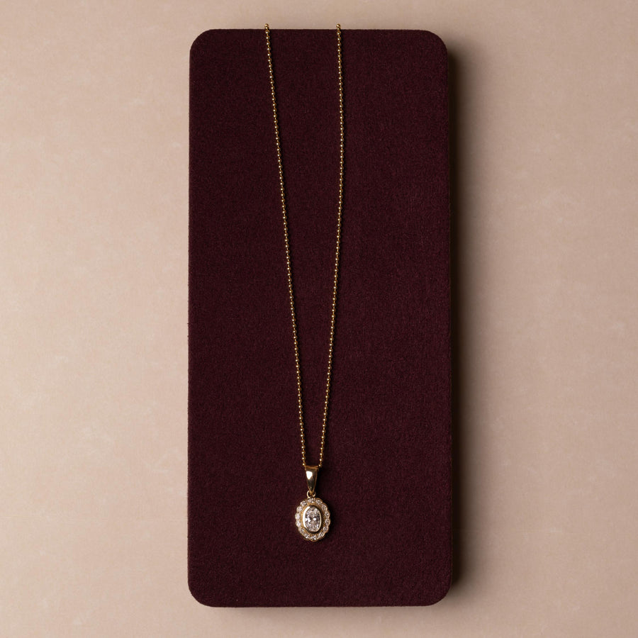 The Pelline Chain