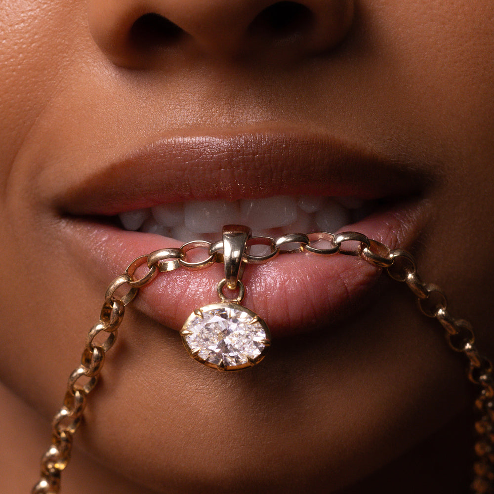 The Allegra Oval Pendant