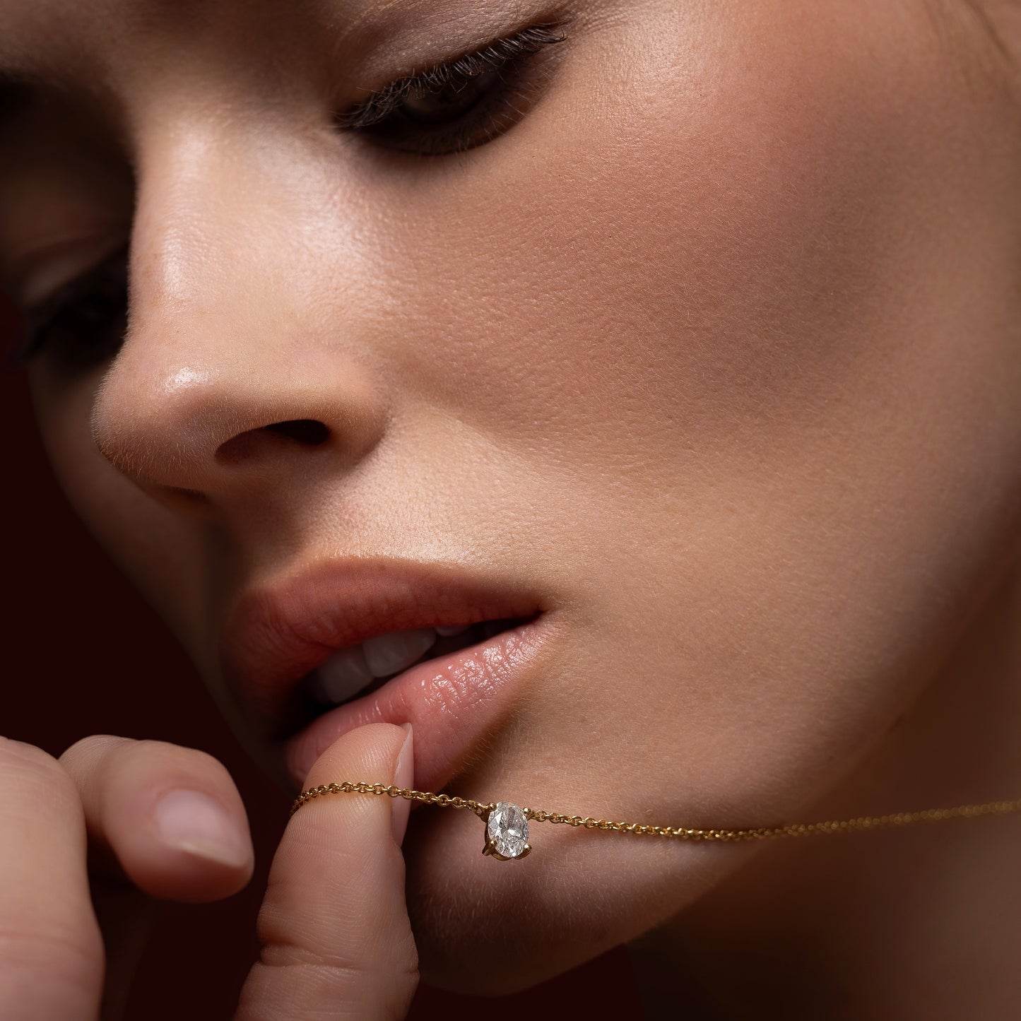 The Iris Necklace - Oval Pendant