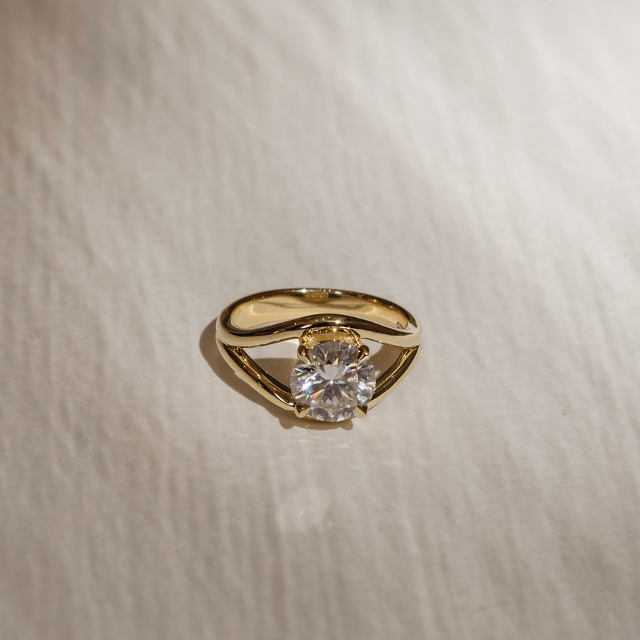 The Elise Ring - Split Shank Round Solitaire