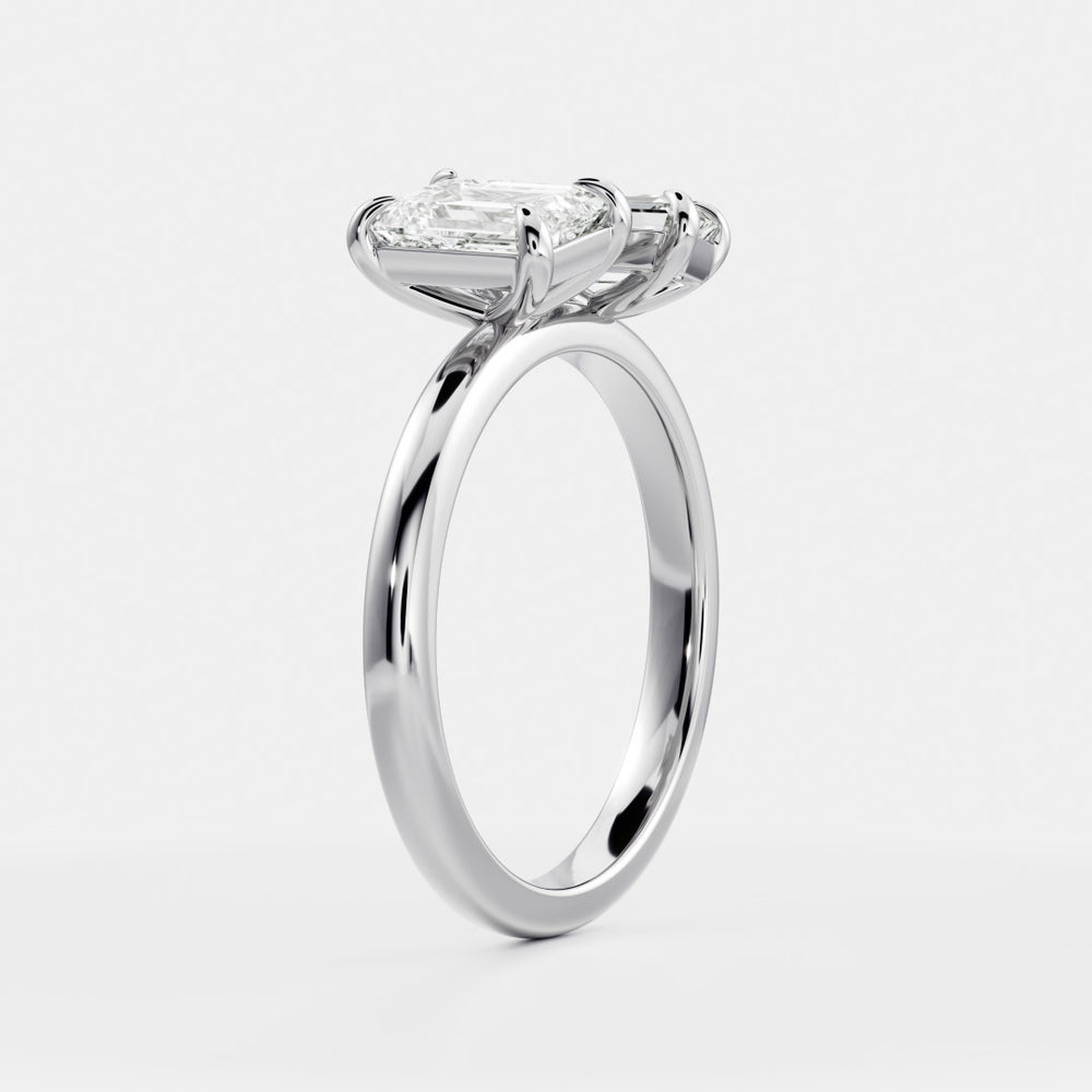 
                      
                        The Audrey Ring - Emerald Toi et Moi
                      
                    