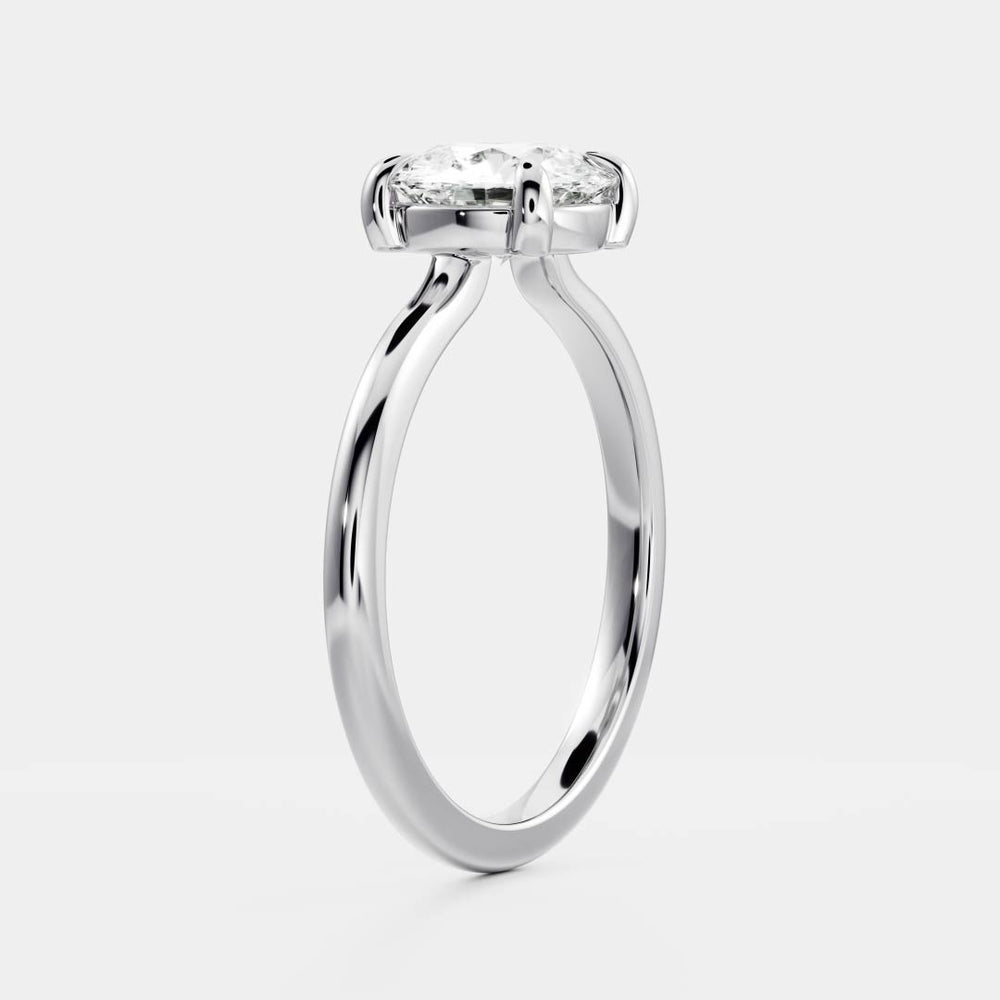
                      
                        The Isla Ring - Round Solitaire
                      
                    