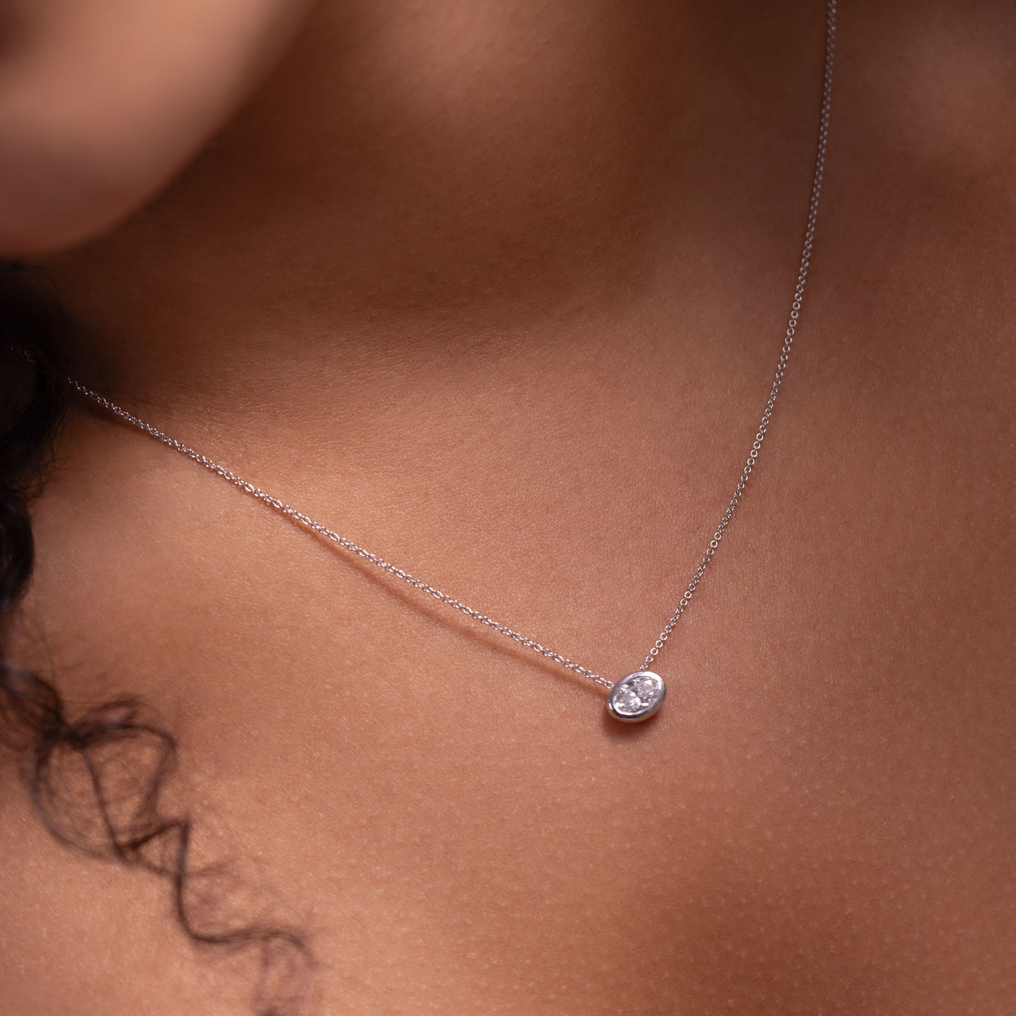 The Vera Necklace - Oval Bezel Pendant
