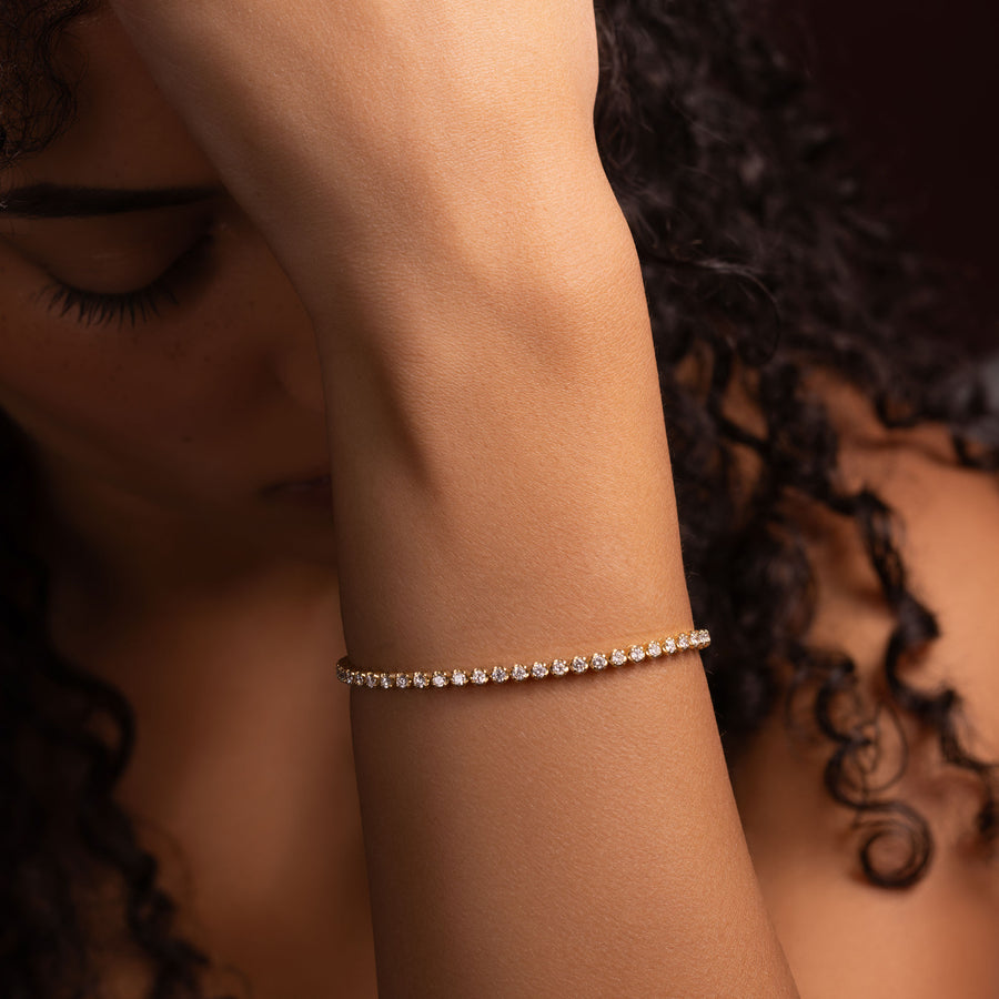 The Signature Round Crown Set Tennis Bracelet