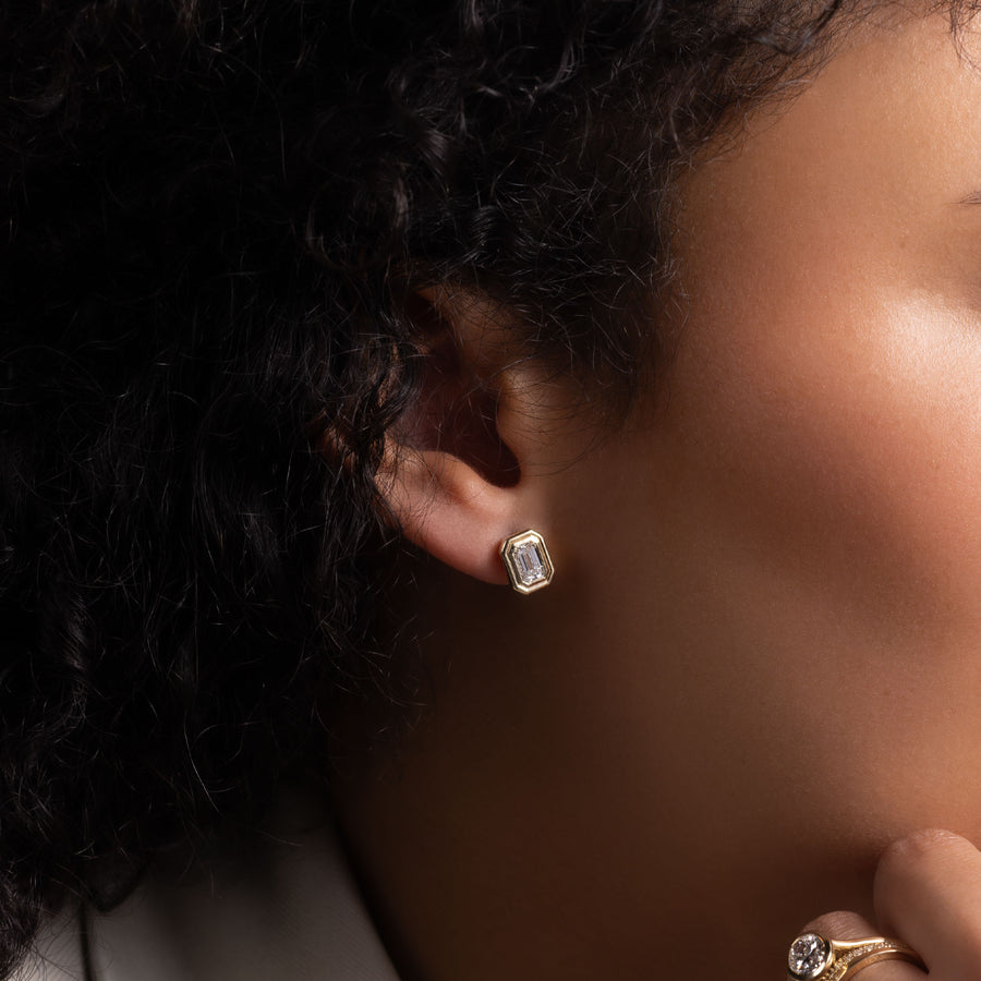 The Adira Earrings - Emerald Double Bezel Studs