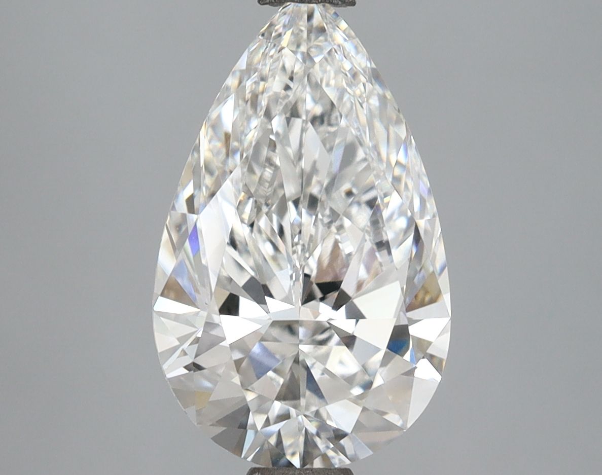 Pear 3.02ct