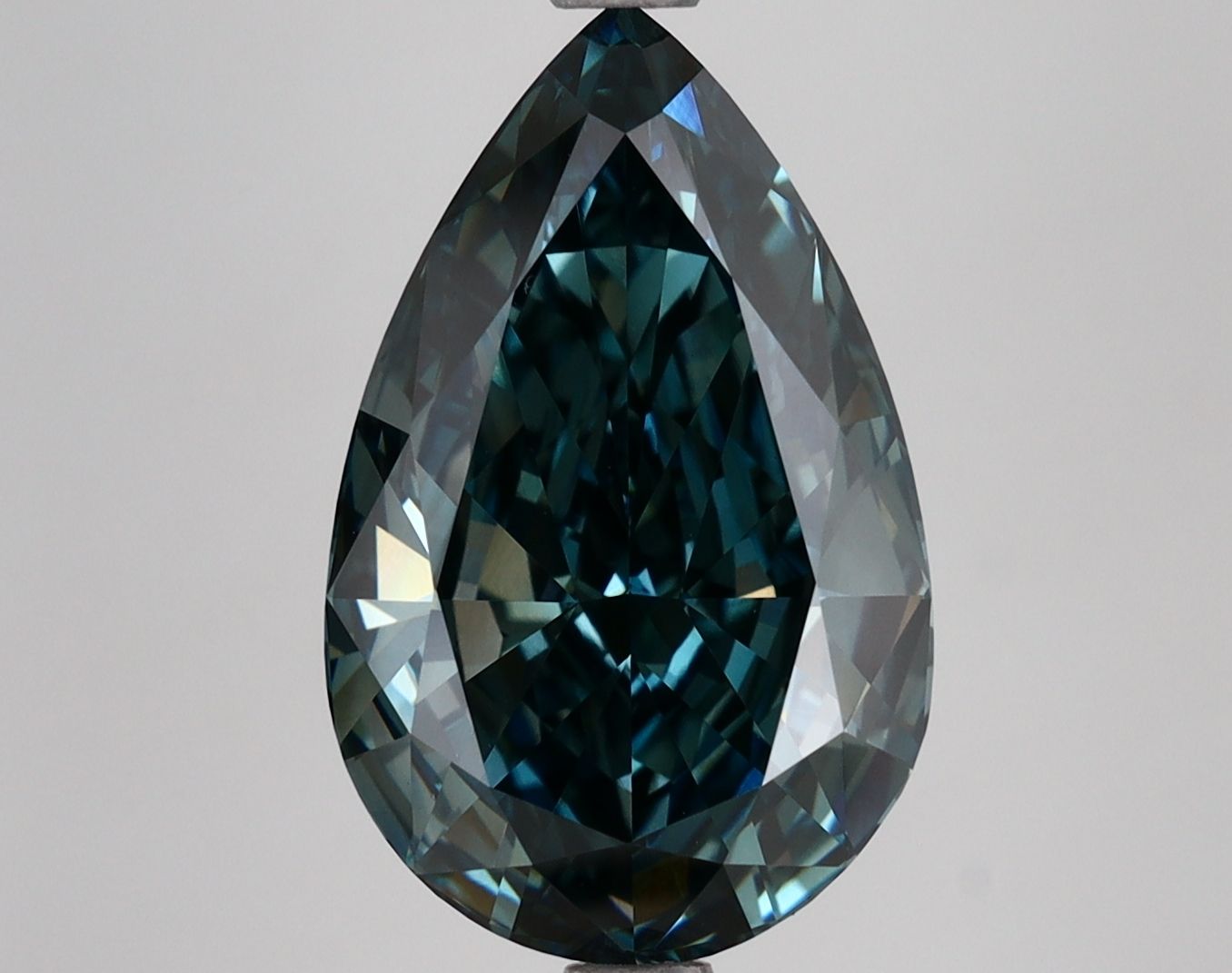 Pear 5.1ct Fancy Deep Green Blue