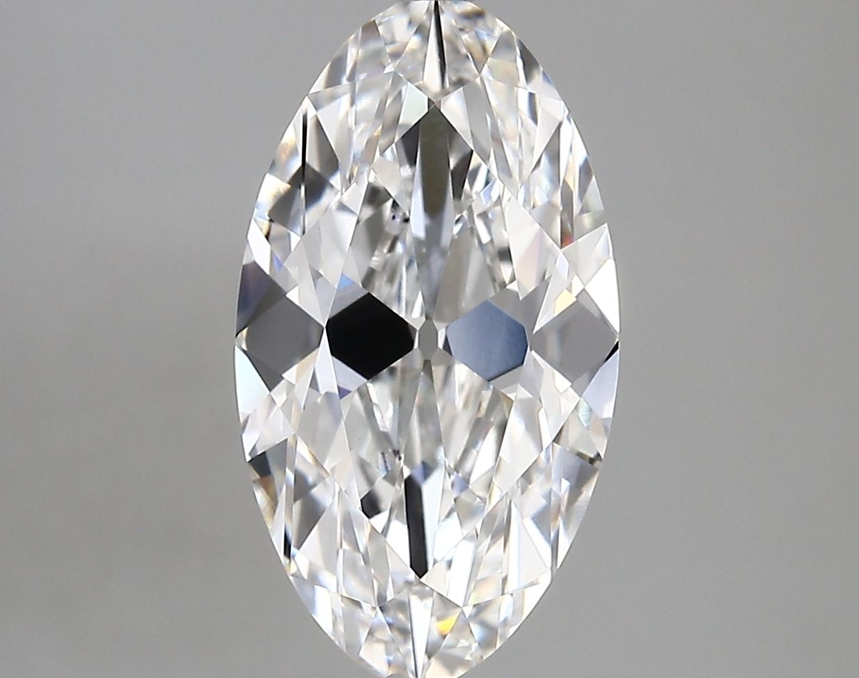 Moval 3.45ct