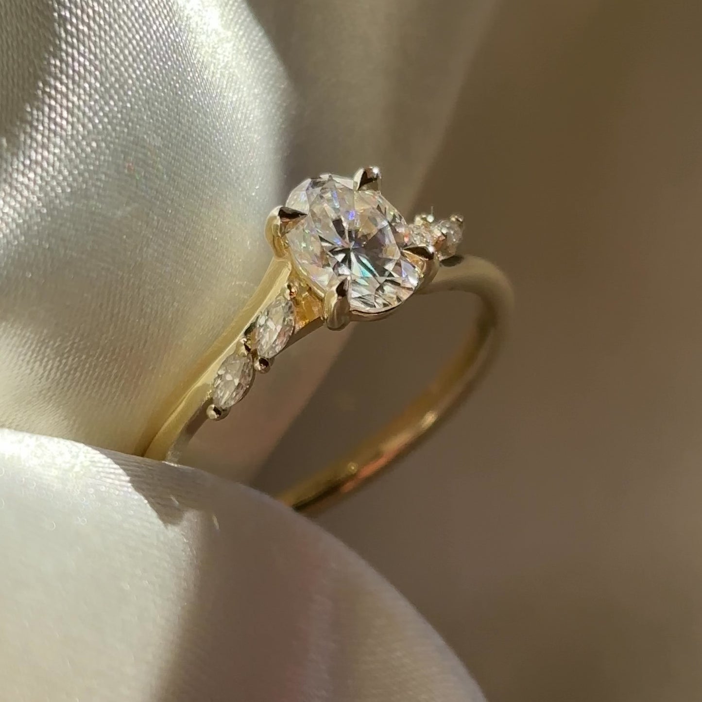 The Amira Ring - 1.0ct Moissanite Oval with Marquise Accents