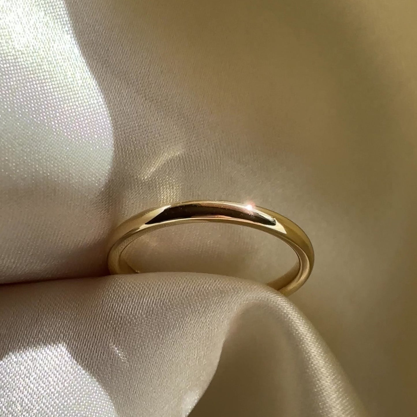 The Classic Comfort Fit Ring - 18K Yellow Gold