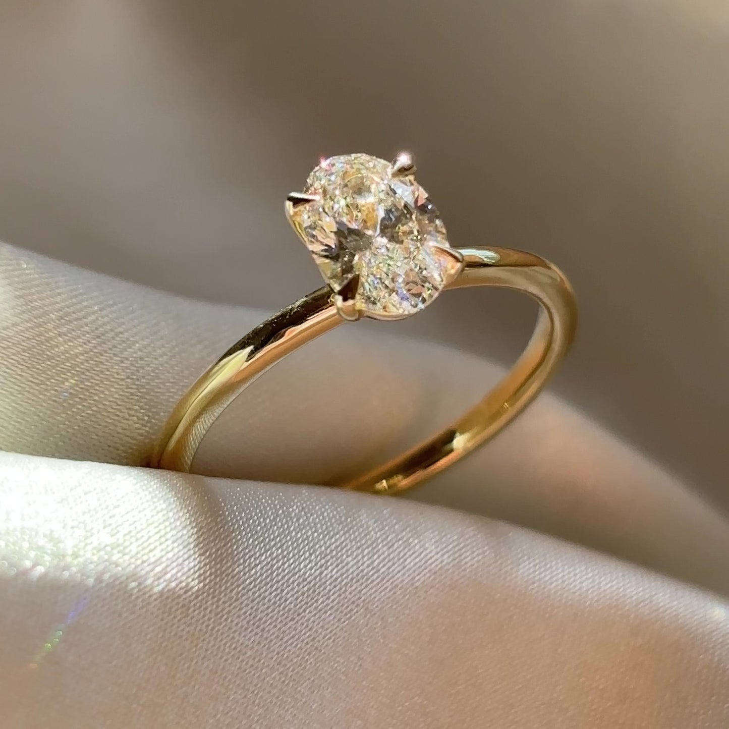 The Luise Ring® - 1.03ct Lab Diamond Oval Solitaire