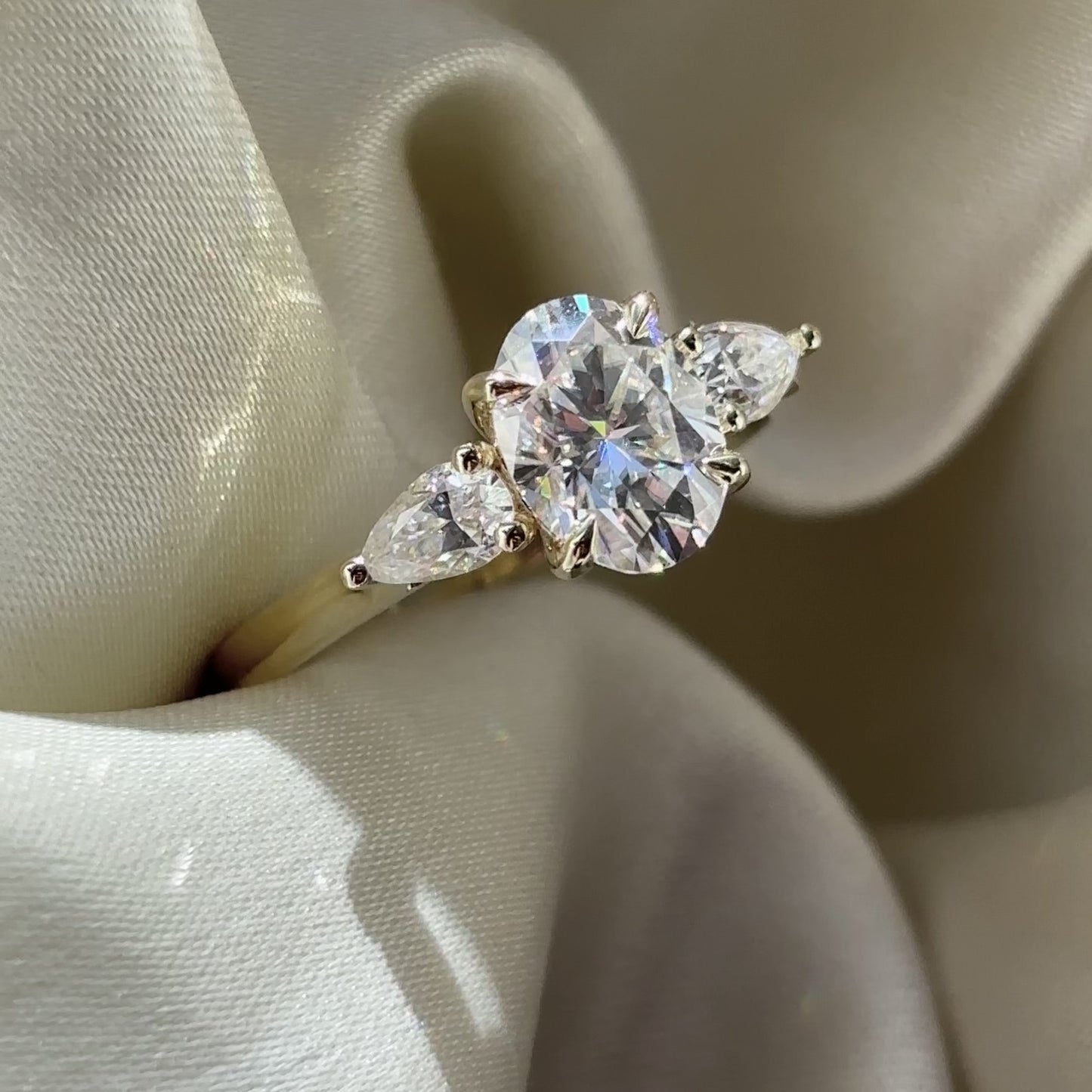 The Florence Ring - 1.5ct Moissanite Oval & Pear Trilogy