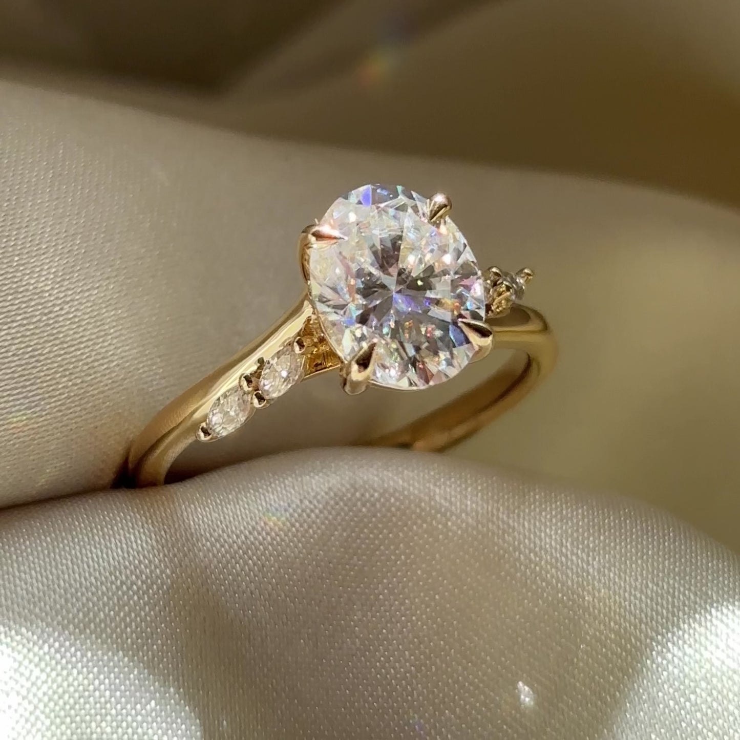The Amira Ring™ - 2.1ct Moissanite Oval with Marquise Accents