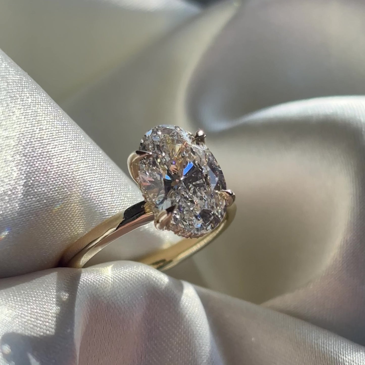 The Luise Ring® - 2.02ct Lab Diamond Oval Solitaire
