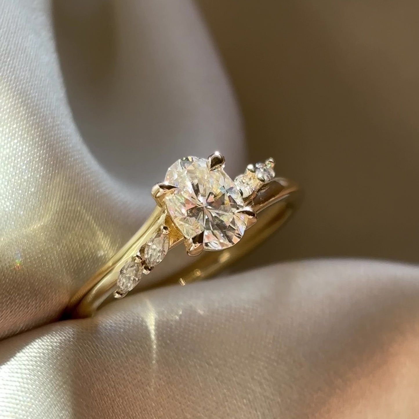 The Amira Ring - 1.0ct Moissanite Oval with Marquise Accents