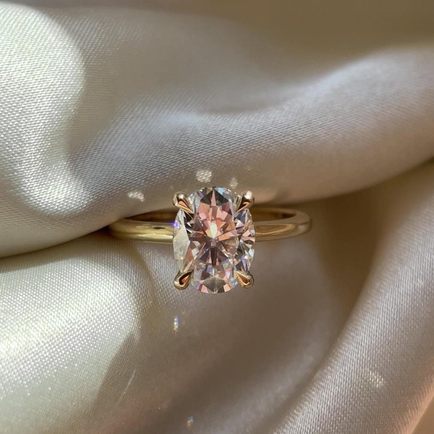 The Luise Ring - 2.1ct Moissanite Low Set Oval Solitaire