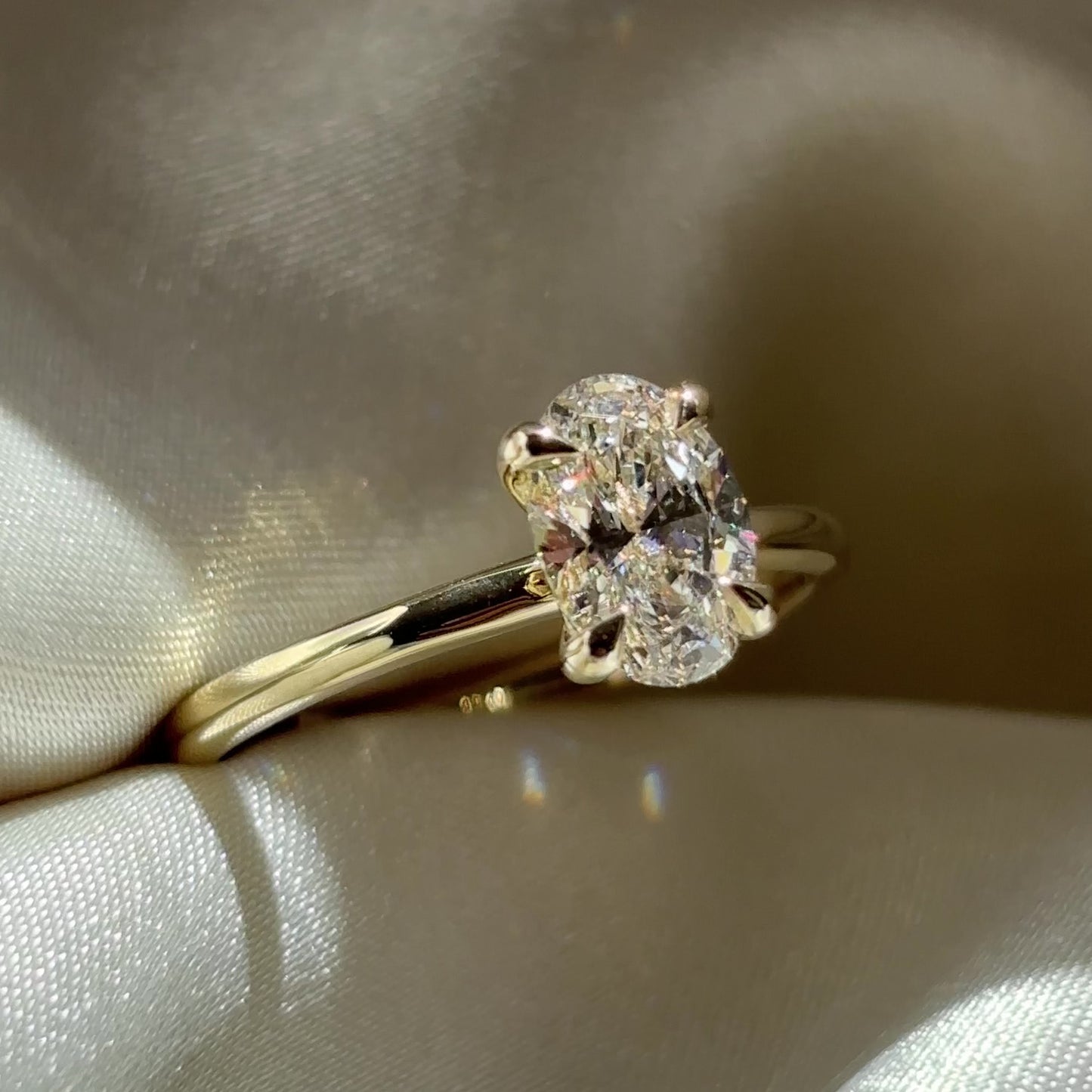 The Luise Ring® - 1.06ct Lab Grown Diamond Oval Solitaire